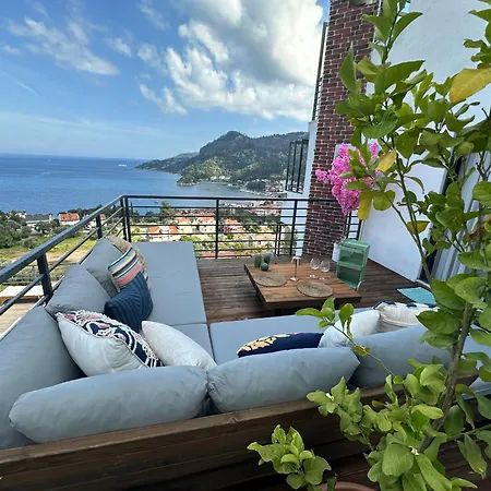 Appartamento Sweet - Two Stylish 1-bedroom With Sea View *