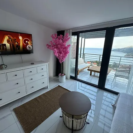 Sweet - Sea View With One Bedroom Apartment Turunc