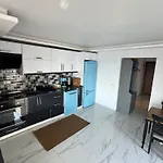 Sweet - Sea View With One Bedroom Apartment *